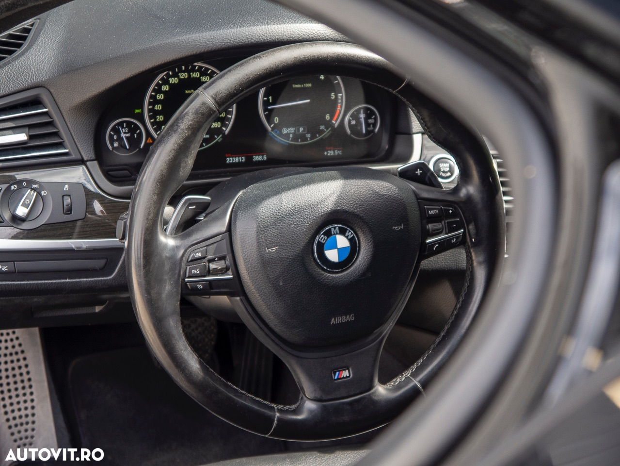 BMW Seria 5 535d xDrive AT - 9