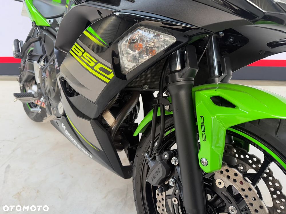 Kawasaki Ninja - 19