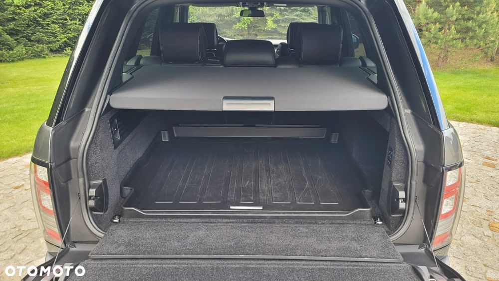 Land Rover Range Rover 4.4SD V8 AB Black - 31