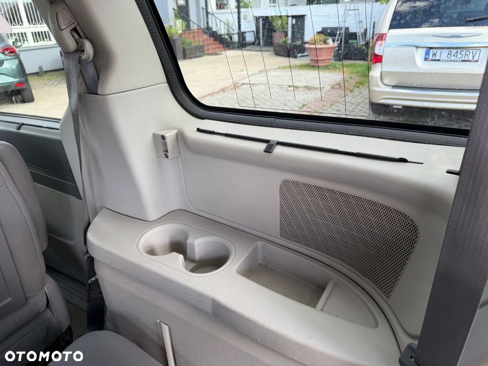 Chrysler Grand Voyager 2.8 CRD Touring - 25