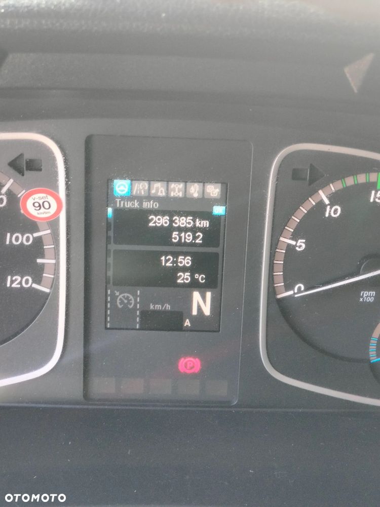 Mercedes-Benz ATEGO - 16
