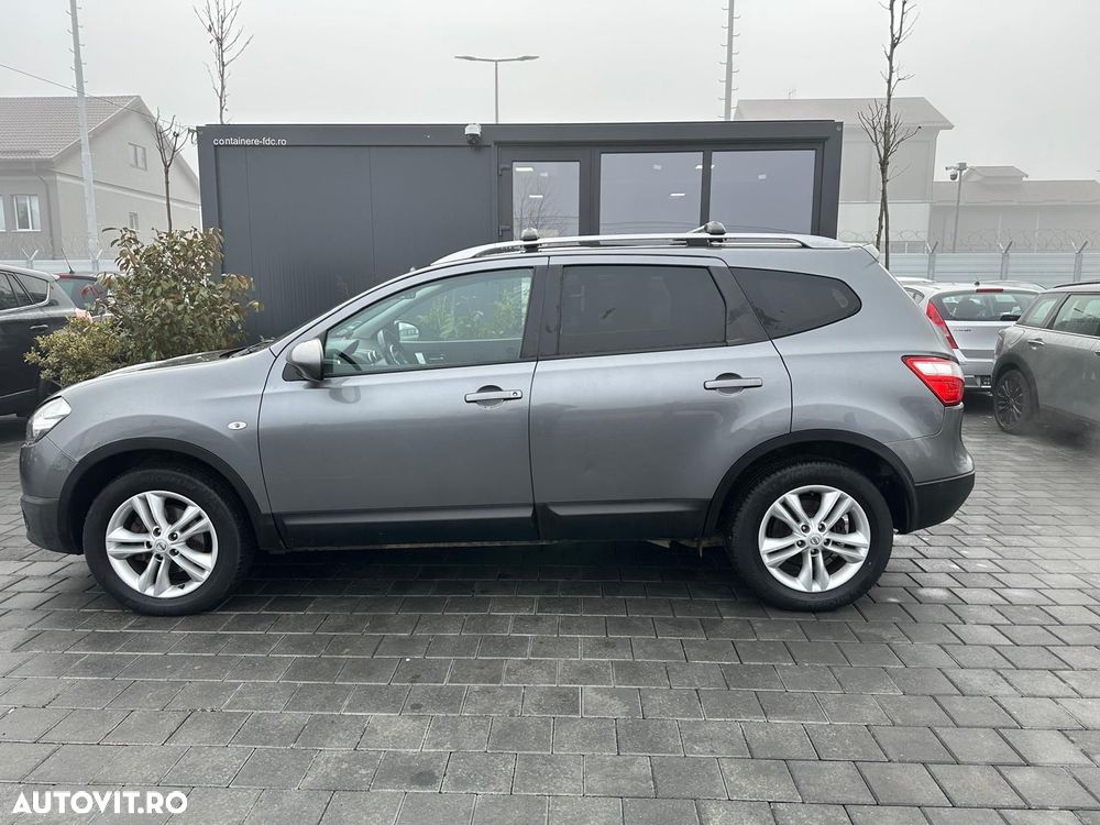 Nissan Qashqai - 2