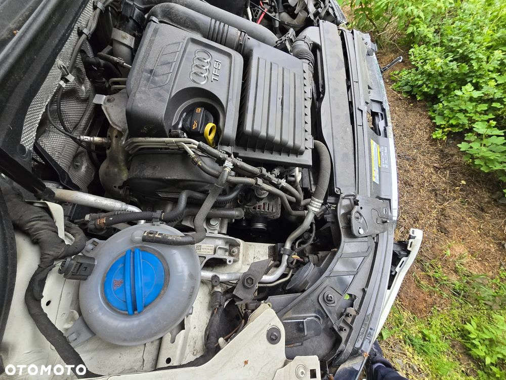Audi A3 3-drzwiowe 1.4T FSI Attraction - 24