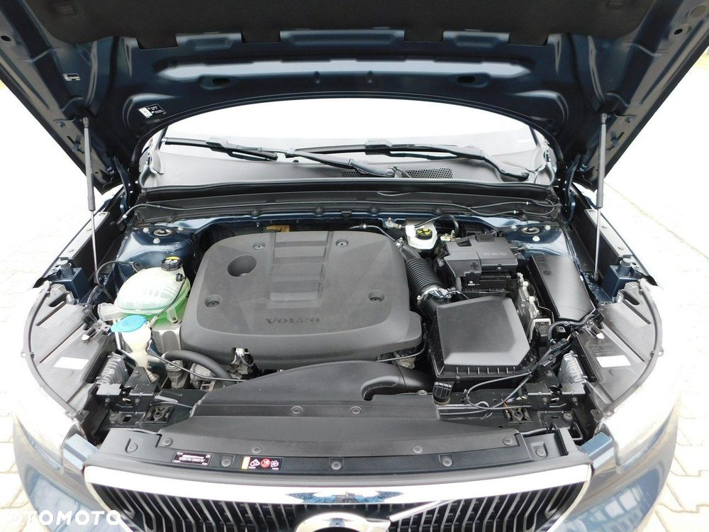 Volvo XC 40 D3 Momentum - 27