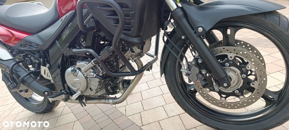 Suzuki V-STROM - 31