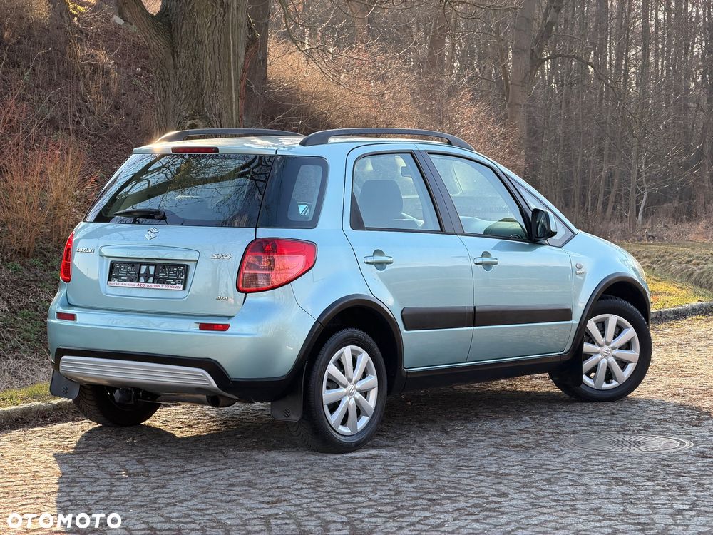 Suzuki SX4 1.9 DDiS DPF 4x4 Club - 6