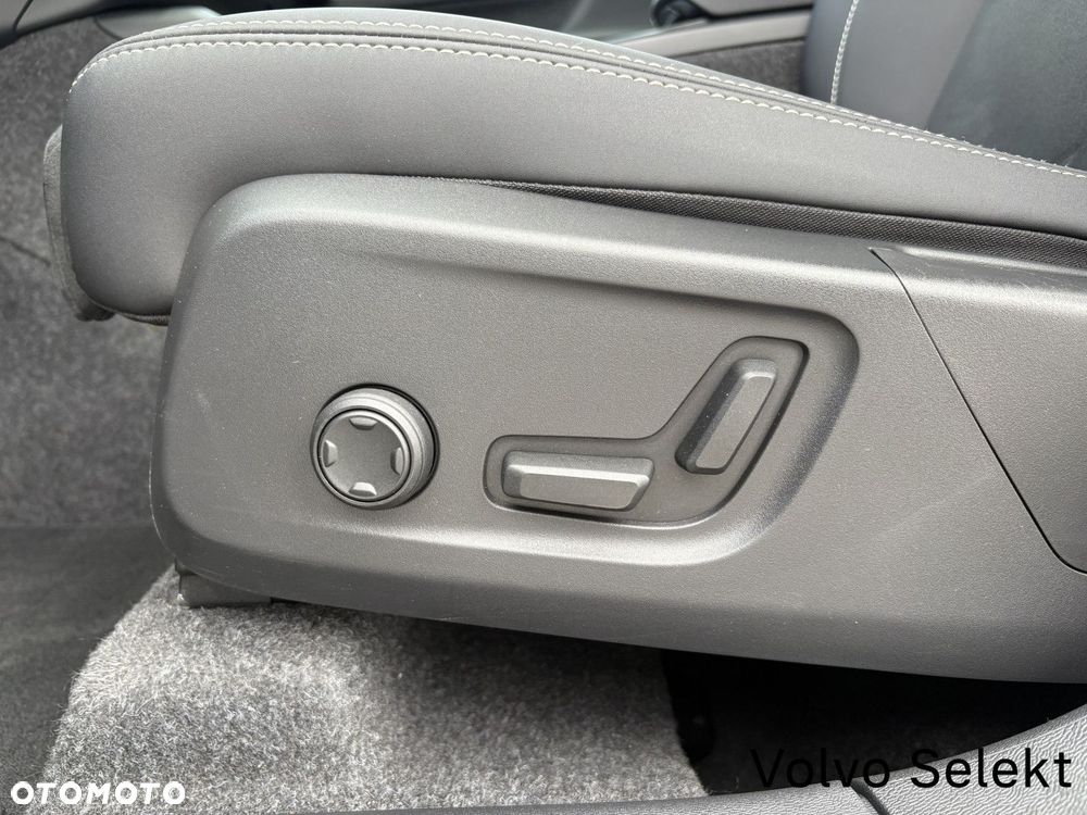 Volvo XC 40 - 11