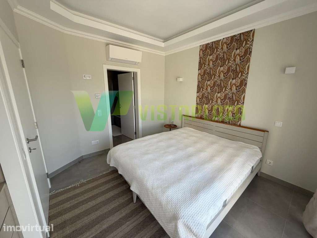Moradia T4 para Arrendar na Bela Colina, Lagos - Piscina, Sauna e G... - Grande imagem: 4/12