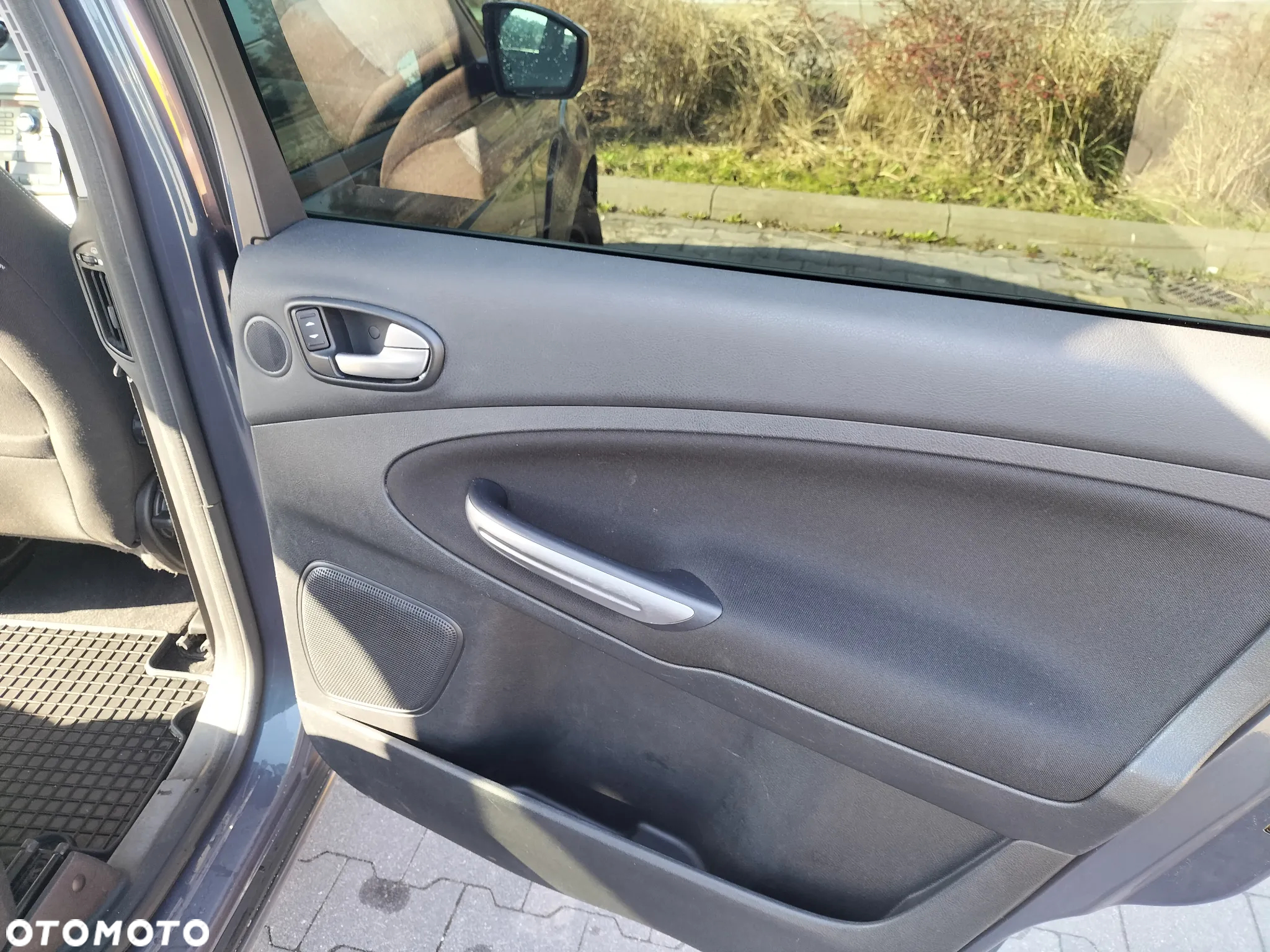 Ford S-Max 2.0 TDCi Trend - 9
