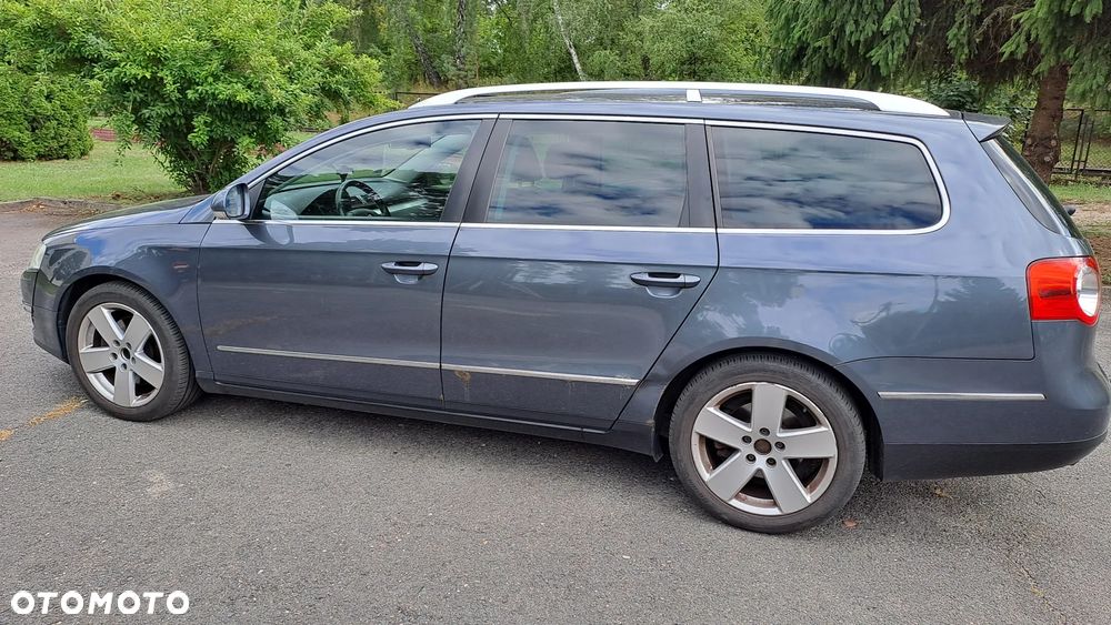 Volkswagen Passat 2.0 TDI Comfortline - 8