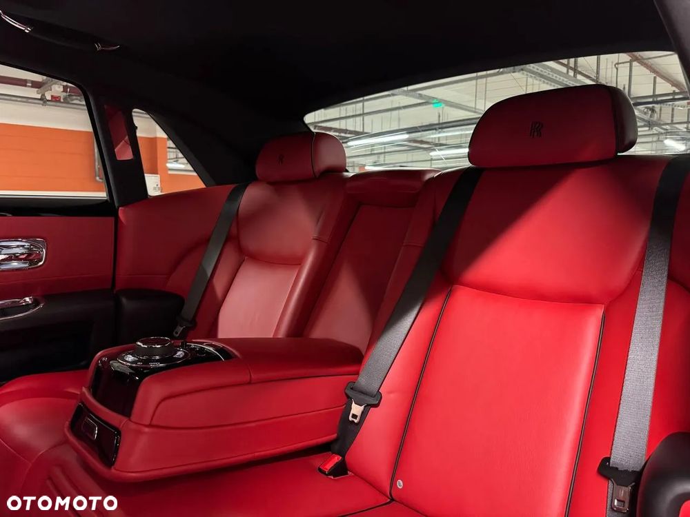 Rolls-Royce Ghost Standard - 27