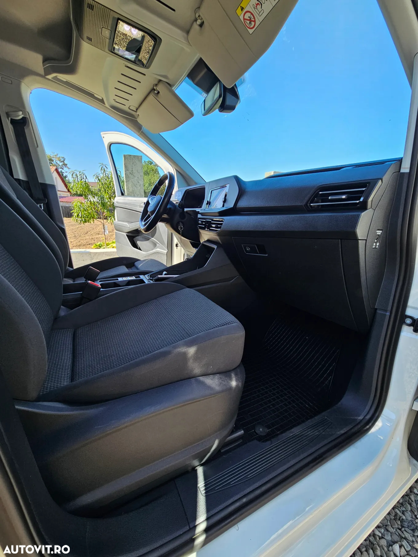 Volkswagen Caddy Maxi 2.0 TDI 90 kW DSG - 23