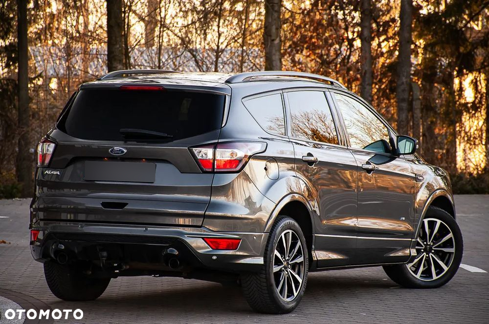 Ford Kuga 2.0 TDCi AWD ST-Line - 14