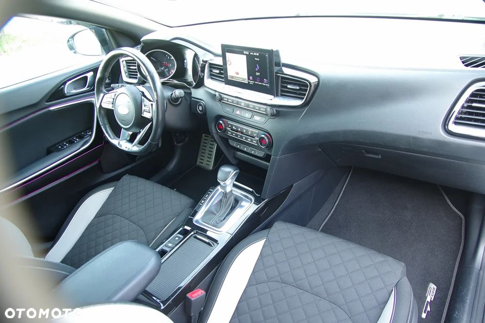 Kia ProCeed 1.6 CRDi DCT7 SCR GT LINE - 27