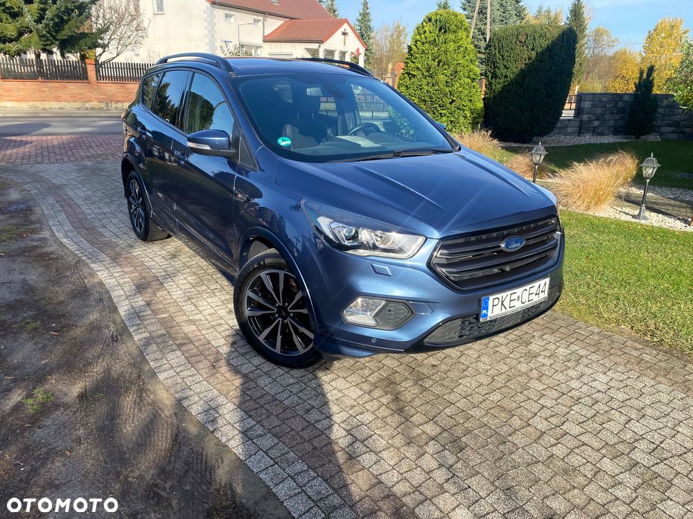 Ford Kuga 1.5 EcoBoost 2x4 ST-Line - 17
