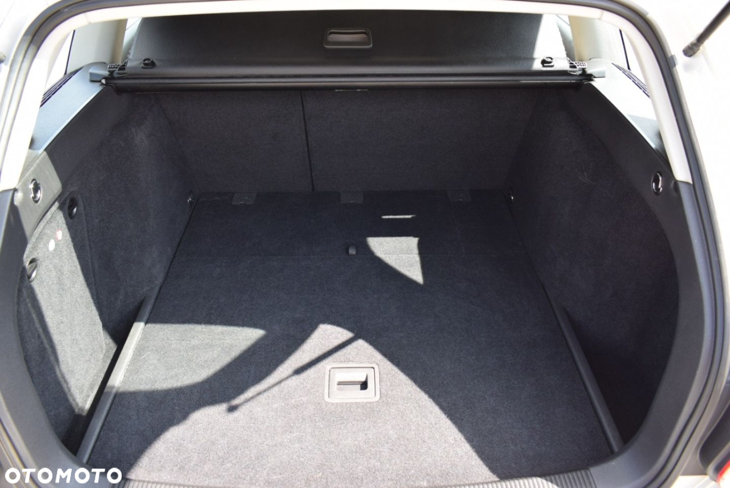 Volkswagen Golf - 12