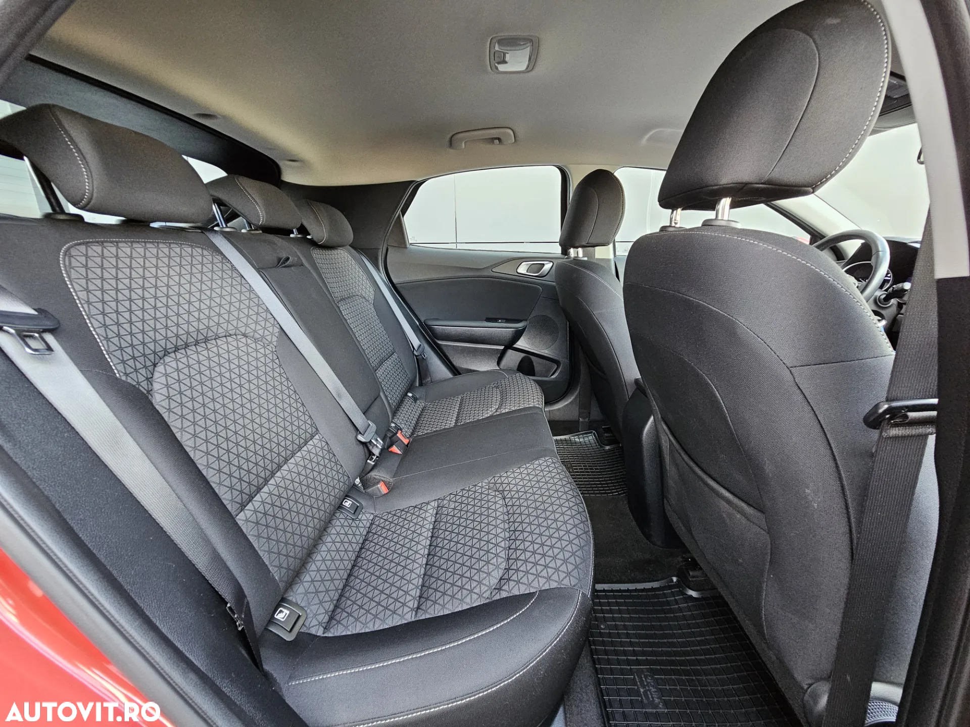 Kia XCeed 1.4 T-GDI 7DCT City+ - 10
