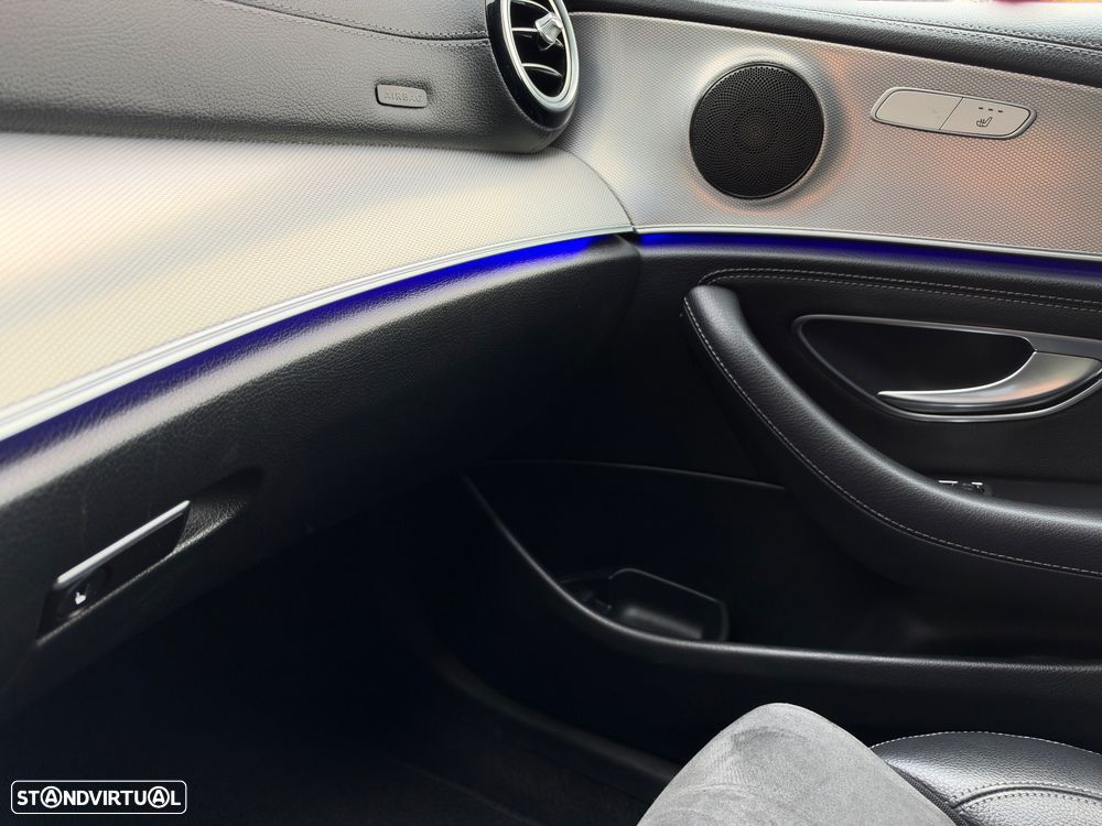 Mercedes-Benz E 220 d AMG 7L - 32