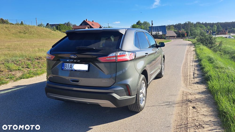 Ford Edge - 4