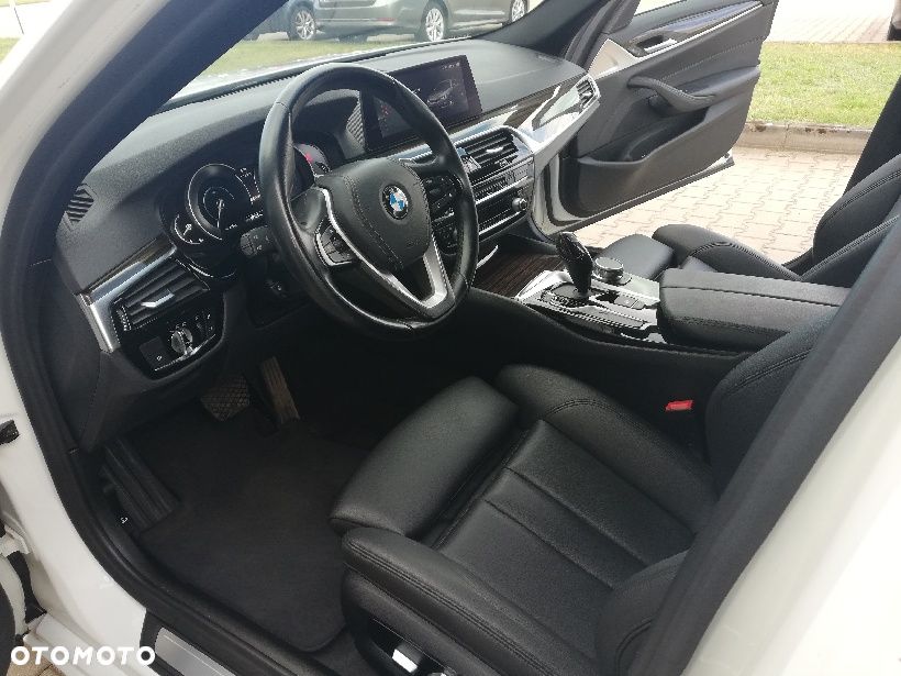BMW Seria 5 - 13