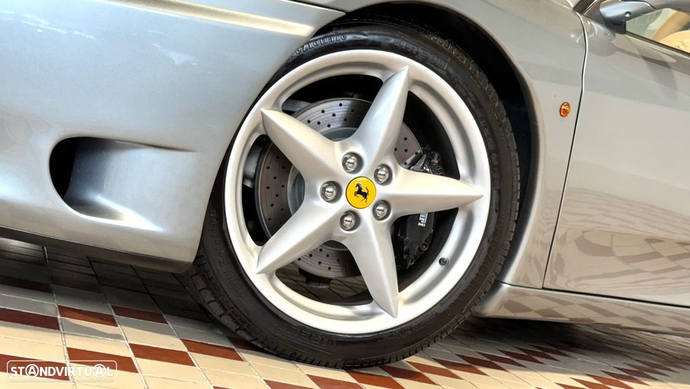 Ferrari 360 Spider - 9