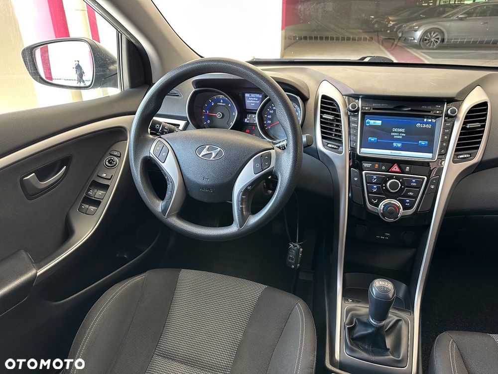 Hyundai i30 1.6 CRDi BlueDrive Comfort - 6