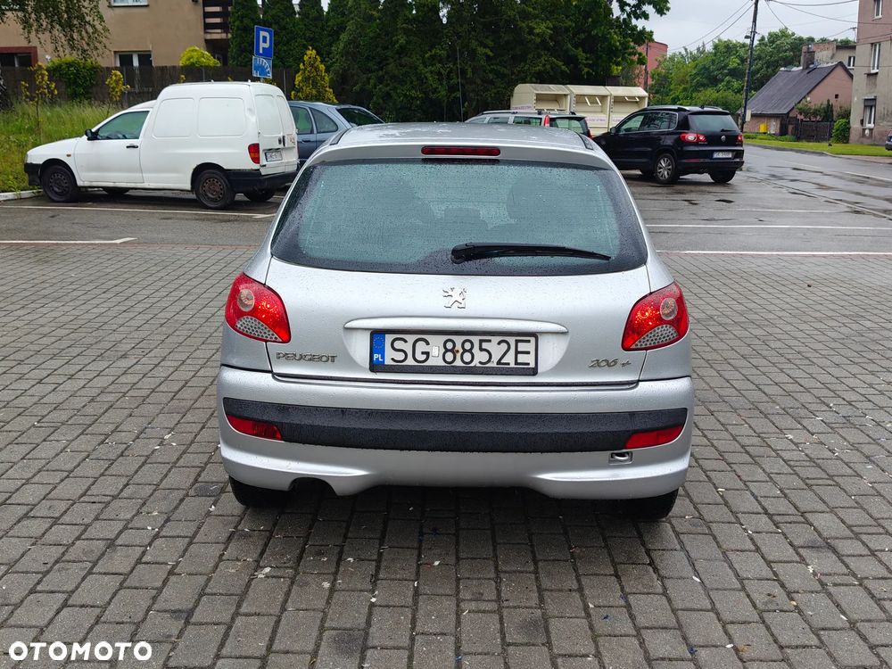 Peugeot 206 plus 1.1 Presence - 18