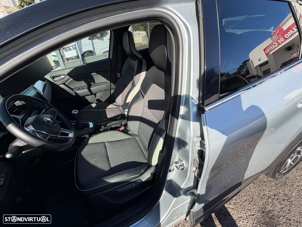 Renault Captur 1.0 TCe Techno - 11