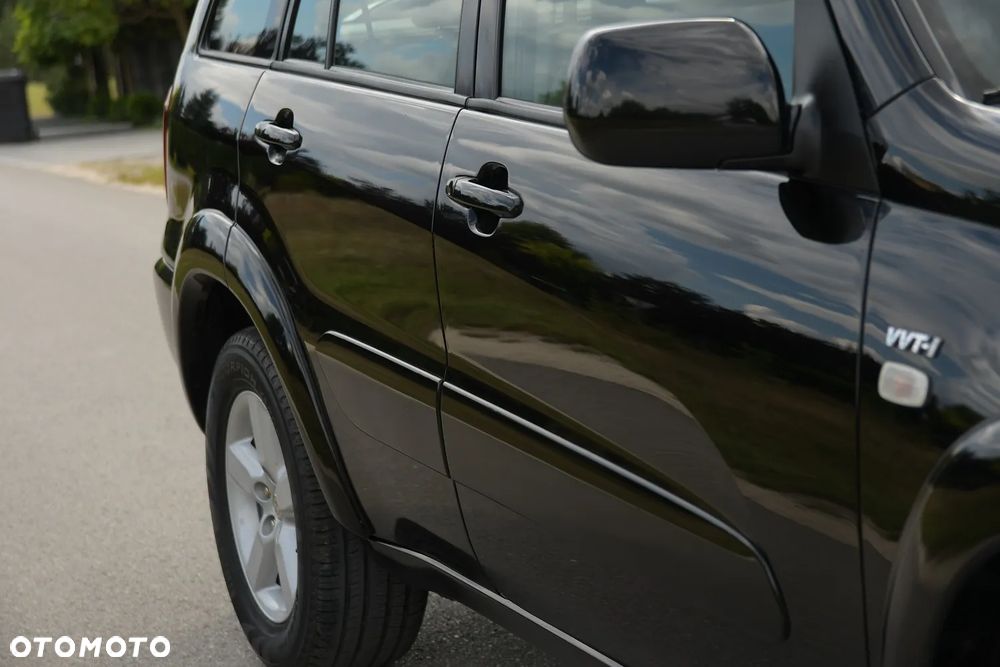 Toyota RAV4 4x4 Edition - 14