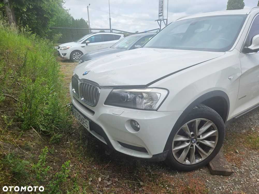 BMW X3 xDrive28i xLine - 13