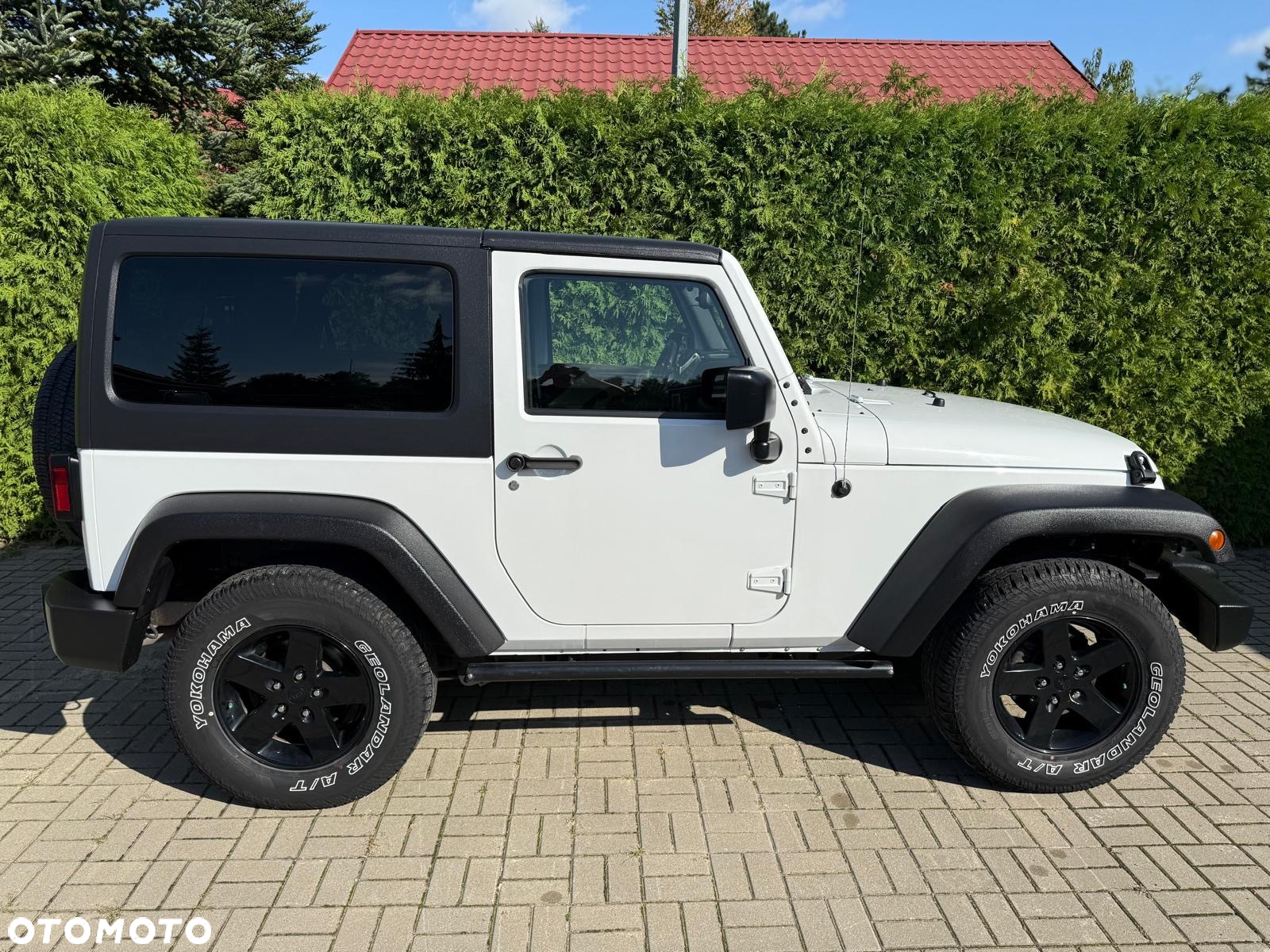 Jeep Wrangler - 5
