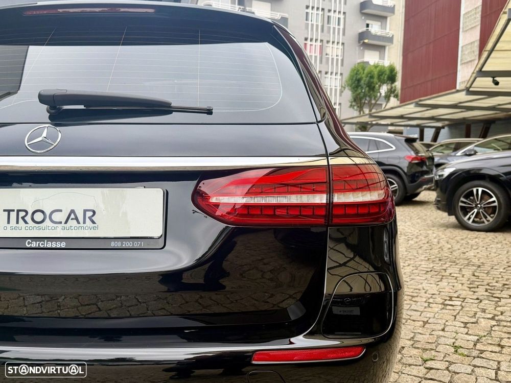 Mercedes-Benz E 300 de AMG Line - 12