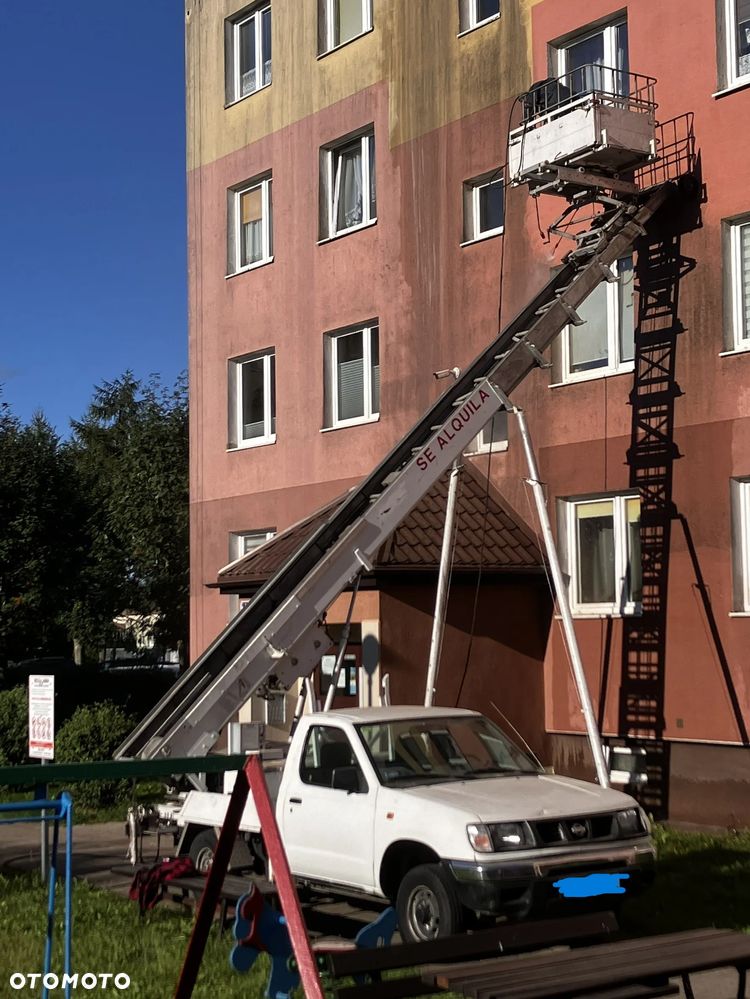 Nissan navara podnśnik koszowo-towarowy kat. B - 8