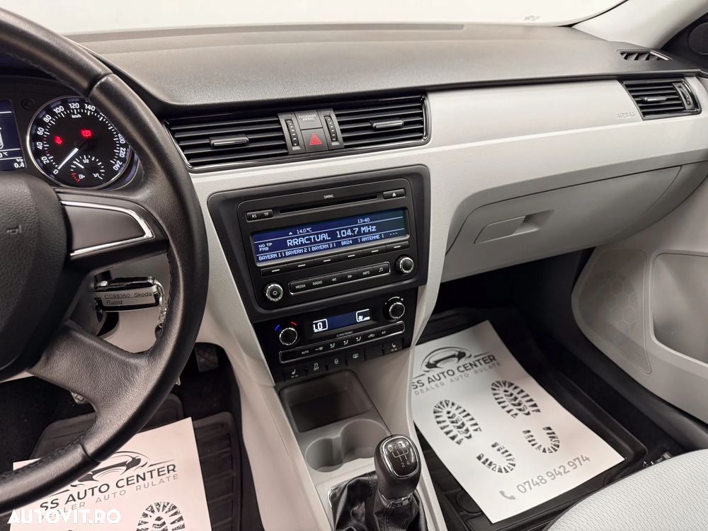 Skoda RAPID 1.2 TSI Ambition - 25