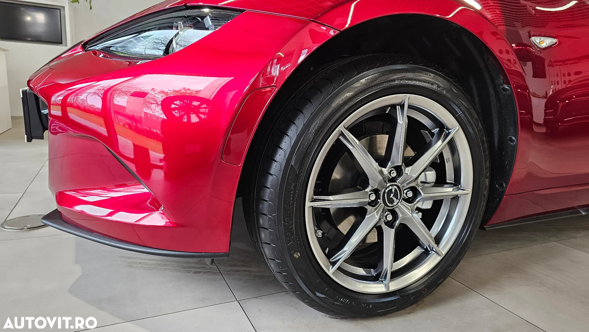 Mazda MX-5 SKYACTIV G132 Exclusive-Line - 2