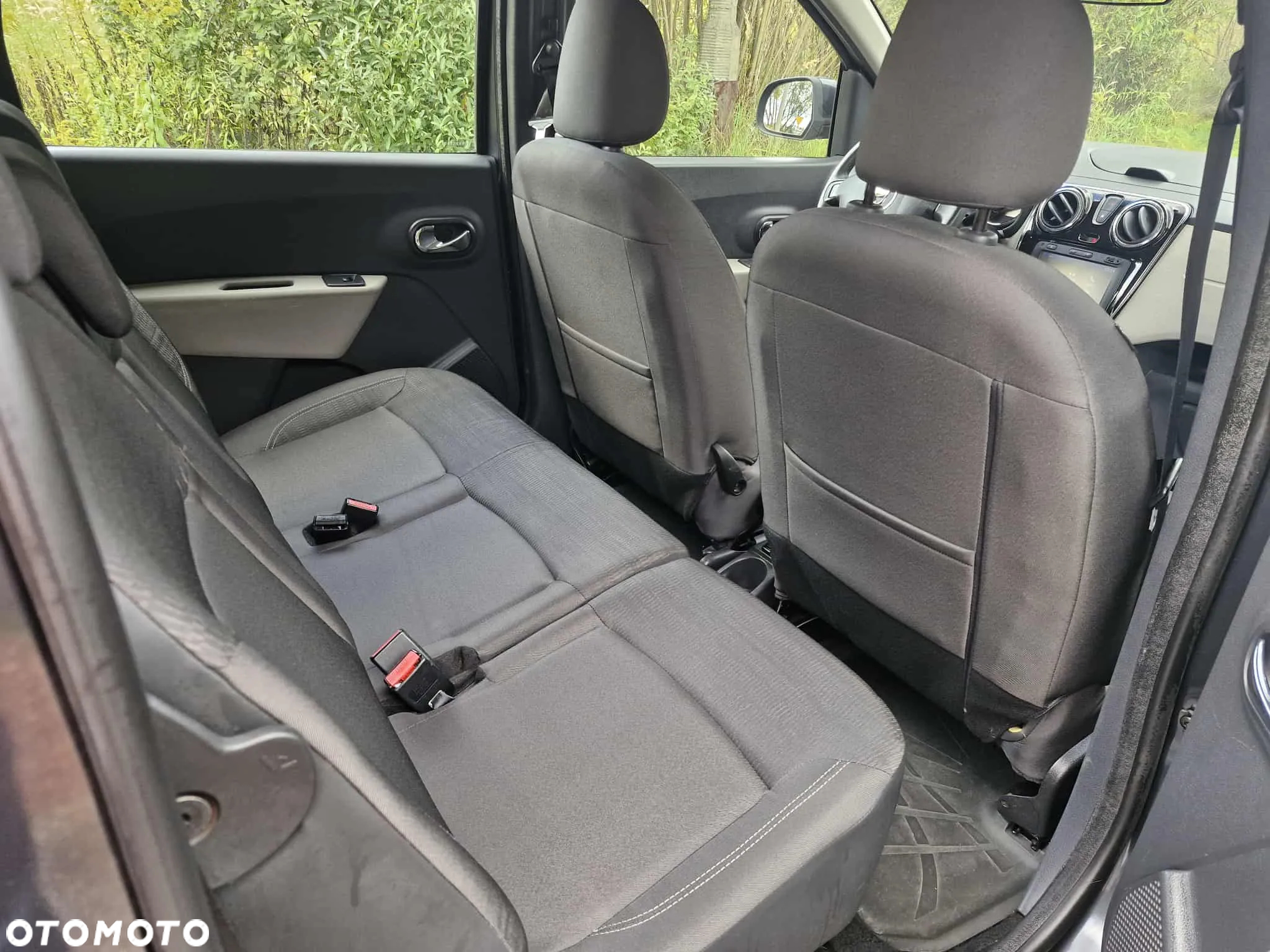 Dacia Lodgy 1.2 TCe Laureate - 7