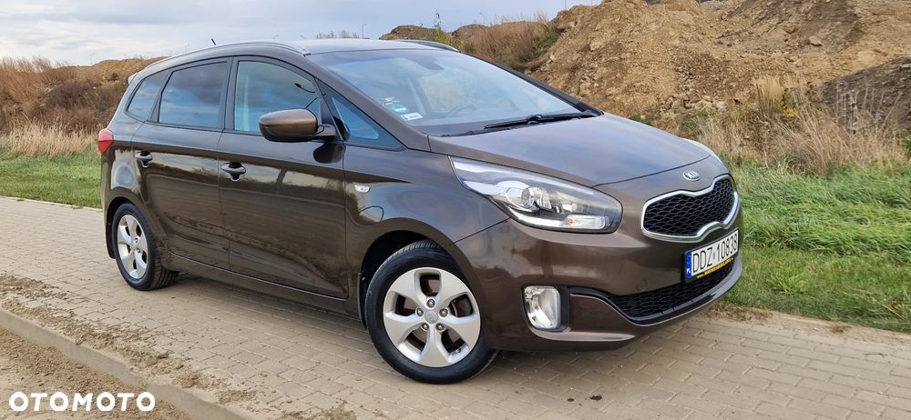 Kia Carens 1.6 GDI M - 1