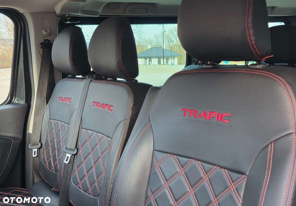 Renault Trafic - 12