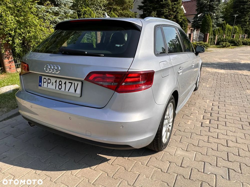 Audi A3 Sportback 1.6 TDI - 8