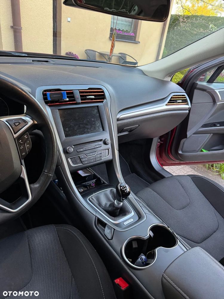 Ford Mondeo ver-1-5-ecoboost-titanium - 31