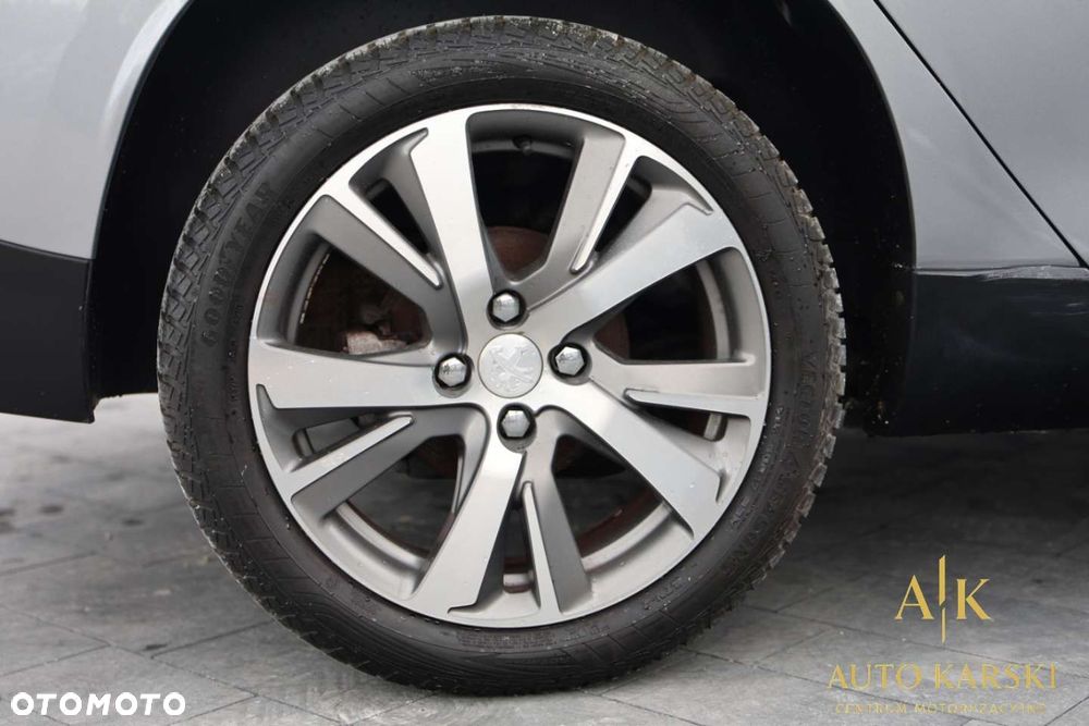 Peugeot 2008 - 19