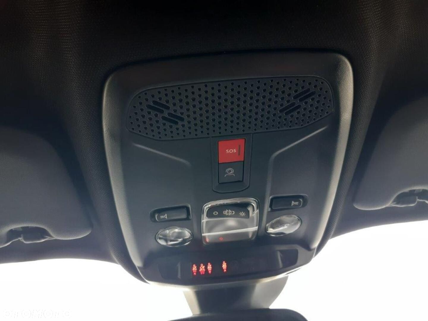 Peugeot 2008 - 18