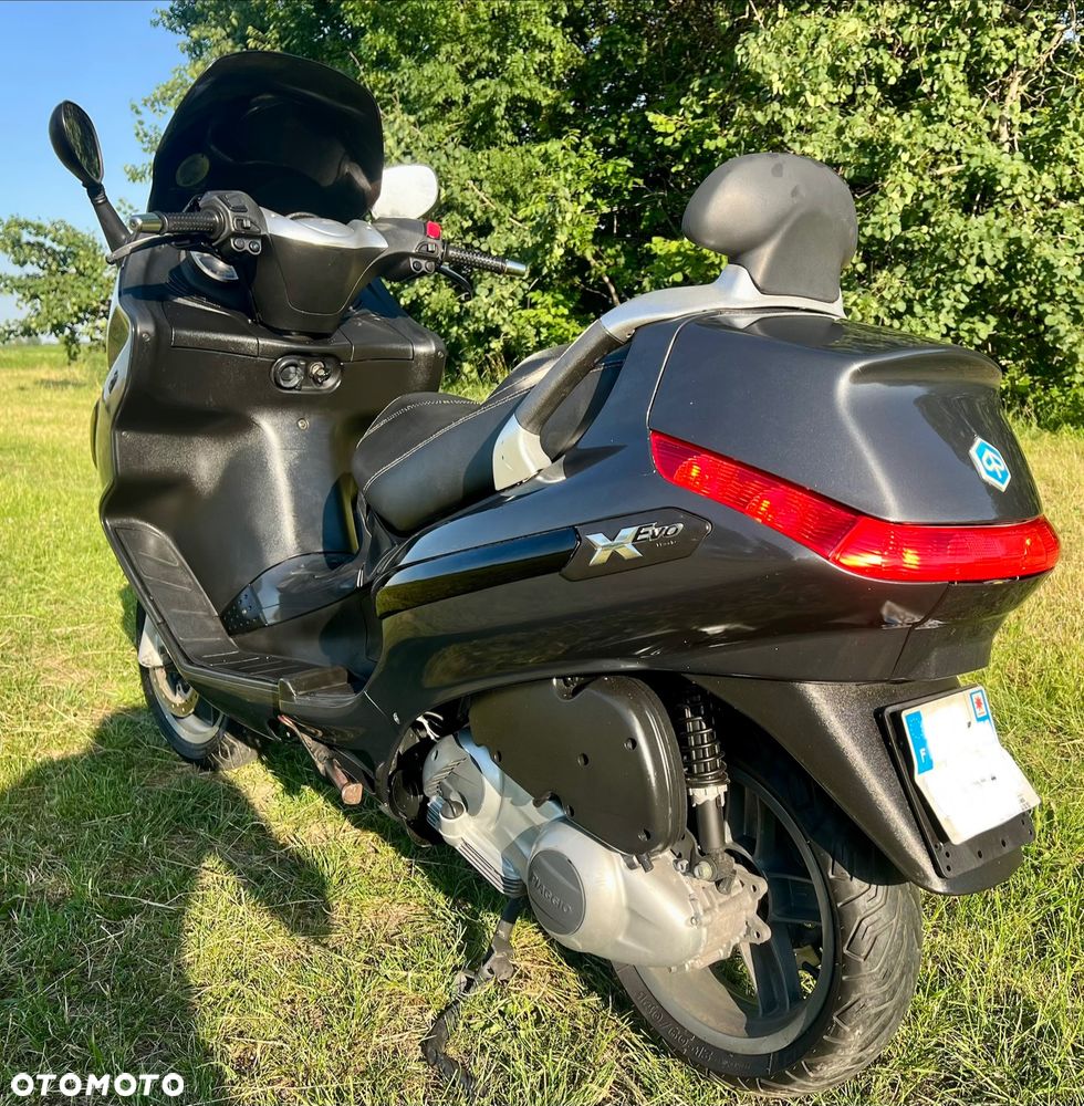 Piaggio Xevo - 3