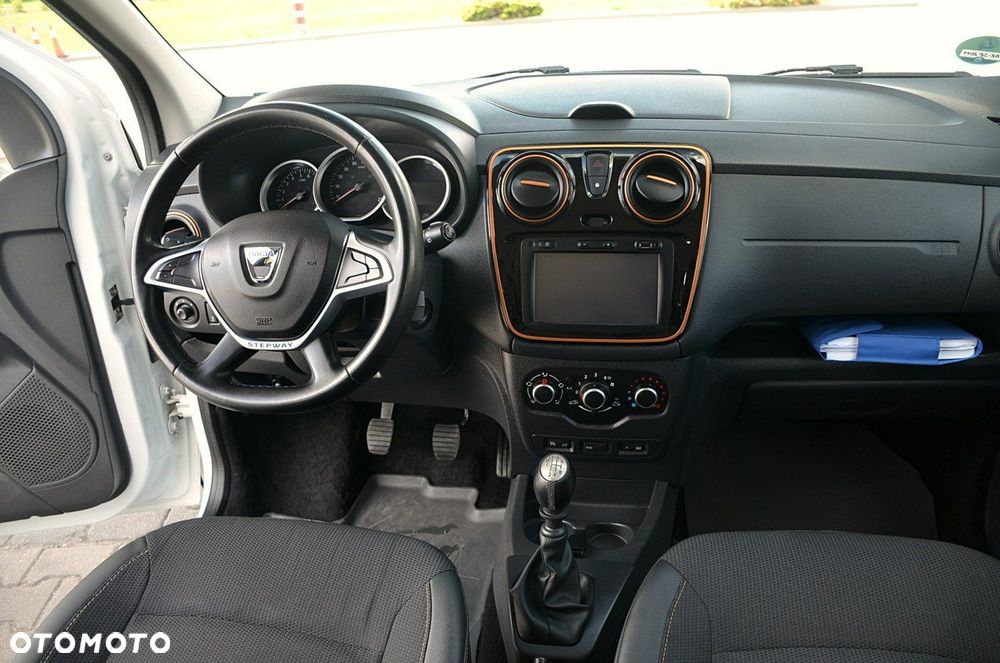 Dacia Lodgy - 21