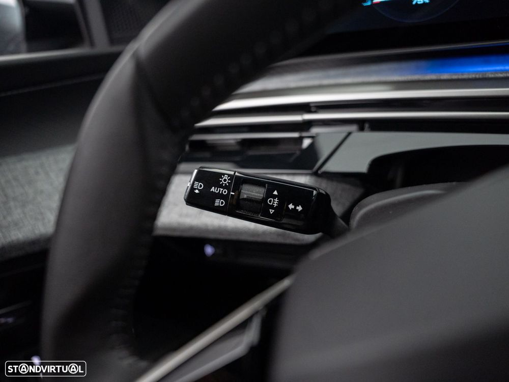 Peugeot E-3008 73 kWh Allure - 20