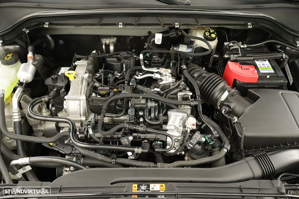 Ford Focus 1.0 EcoBoost MHEV ST-Line X - 24