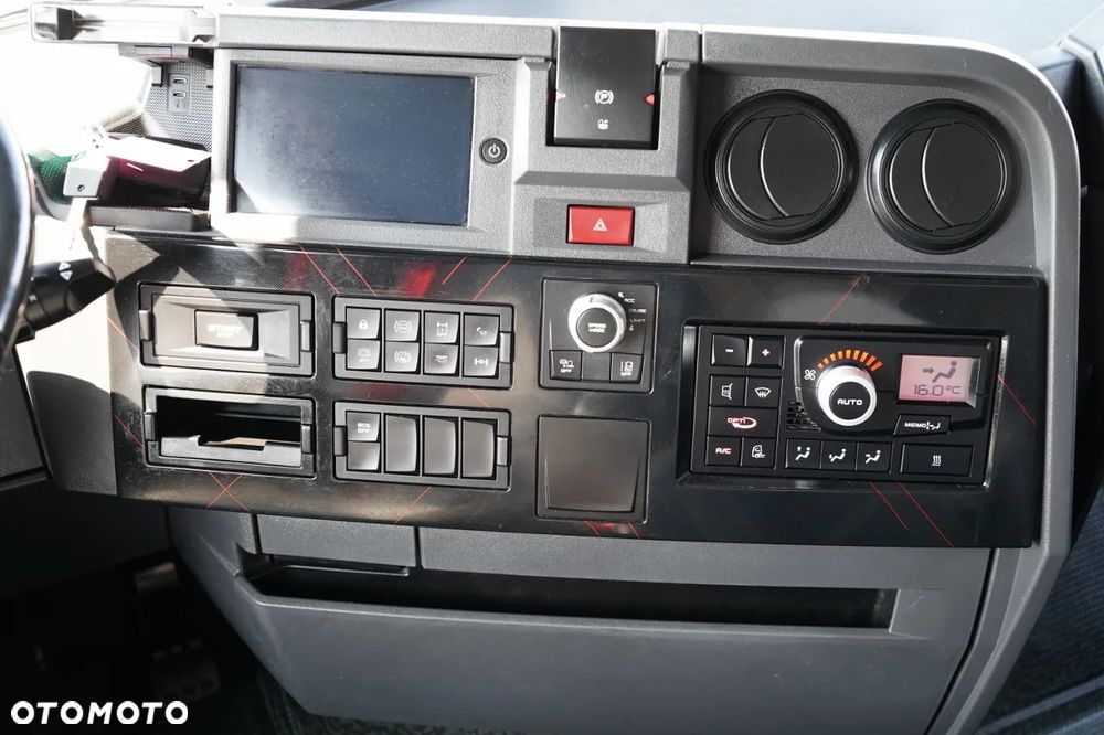 Renault T 480 / 13L / RETARDER / KLIMATYZACJA POSTOJOWA  / OPONY 100 % / HIGH CAB / PO KONTRAKCIE SERWISOWYM - 28