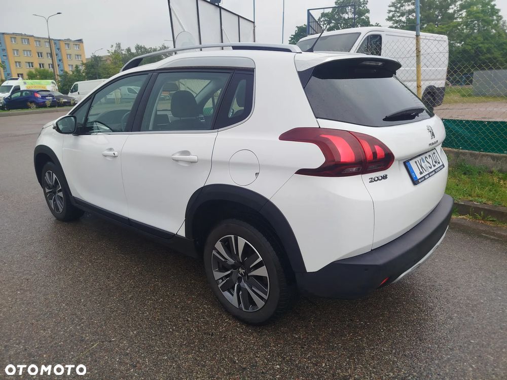 Peugeot 2008 - 4
