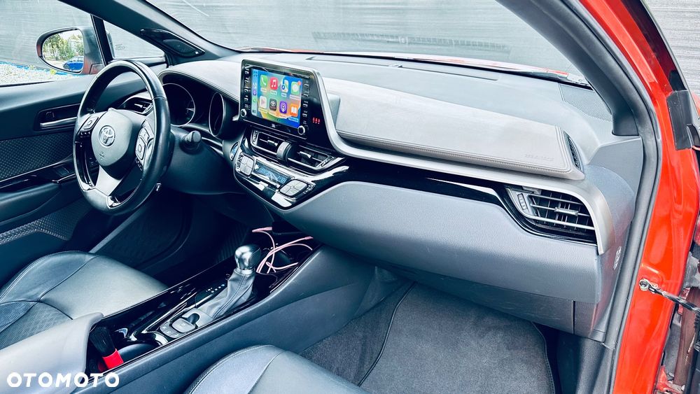 Toyota C-HR 2.0 Lounge - 35