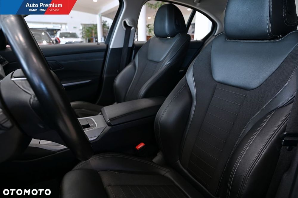 BMW Seria 3 318i Advantage - 10